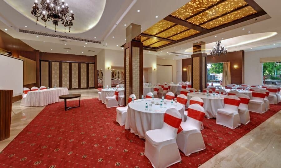 1743091631_8_TFR_Udaipur_The_Grand_Marques1_01