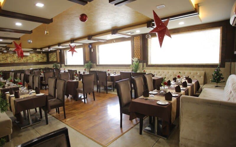 1743156957_0_The_Fern_Residency_Turbhe_Restaurant