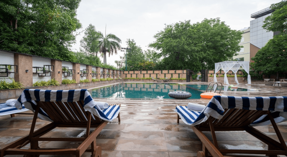 swimming-pool-Image-3-The-Fern-Residency-Udaipur
